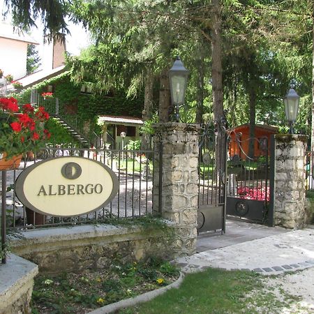 Lh Albergo Il Paradiso Пескассероли Экстерьер фото