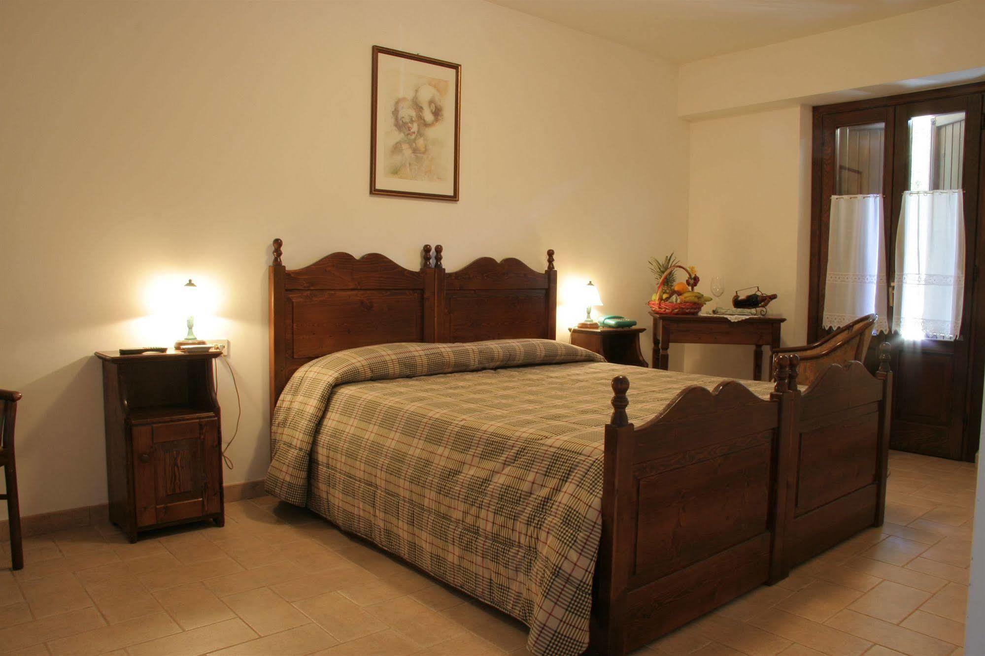 Lh Albergo Il Paradiso Пескассероли Экстерьер фото